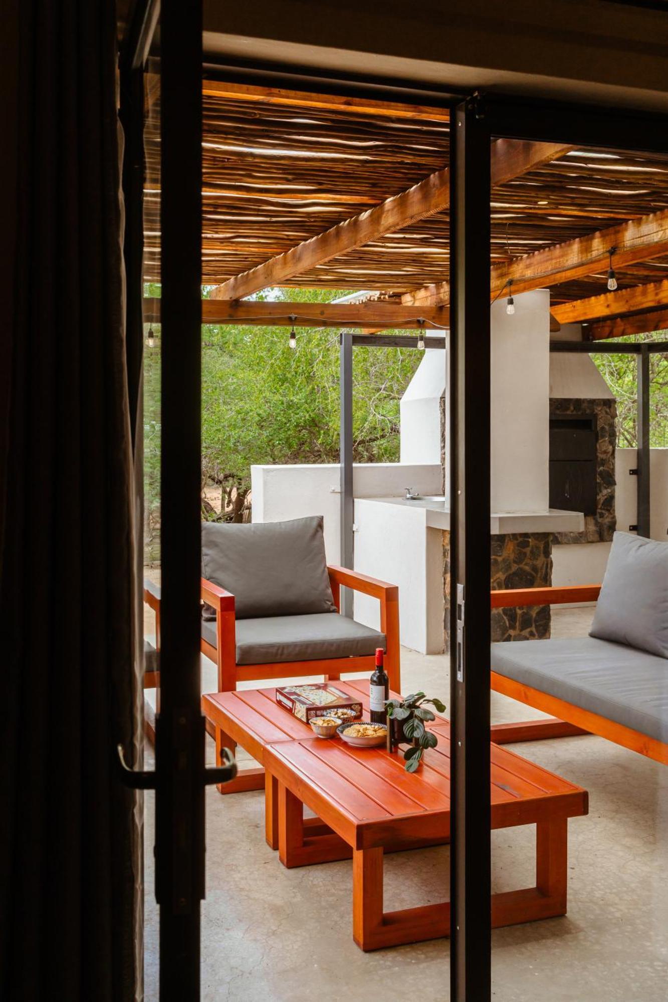 Jackals Dream - Self Catering Villa Bordering Kruger National Park マールロス・パーク エクステリア 写真